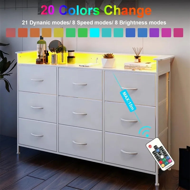 Commode blanche avec lumière LED