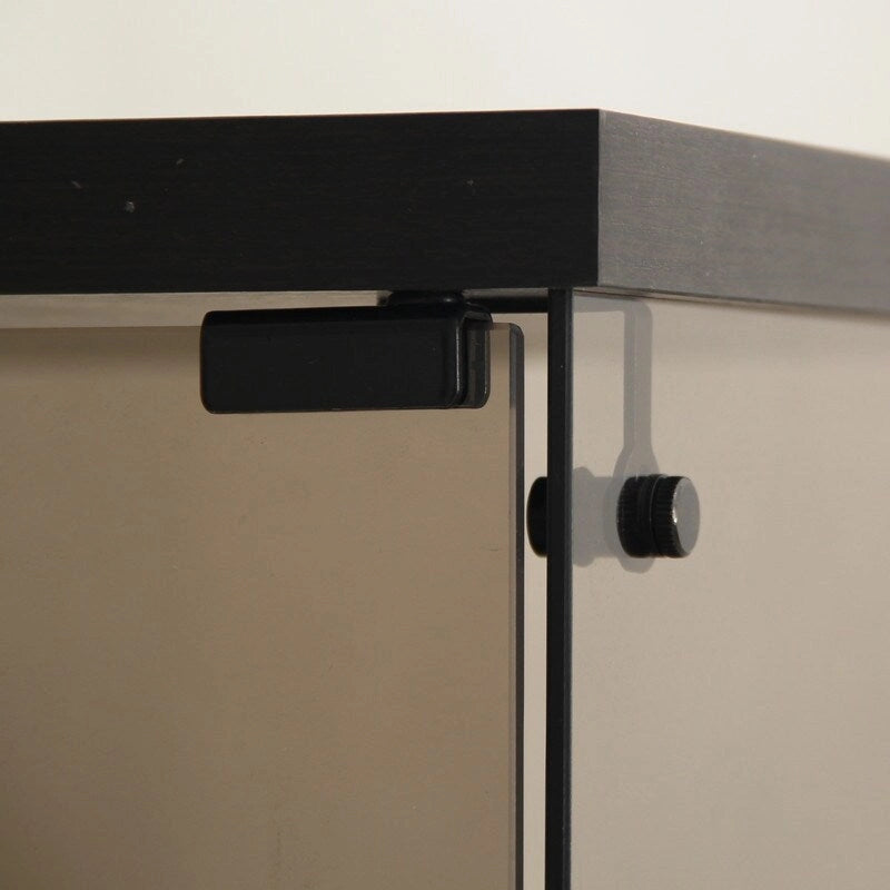 Four-tier glass display cabinet